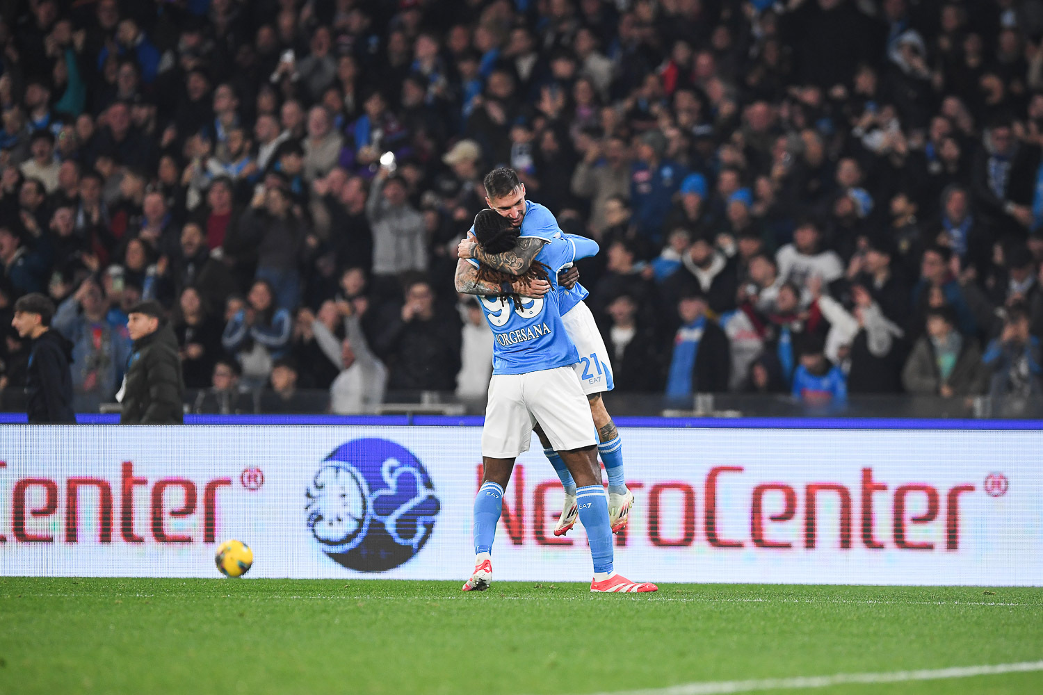 关于那不勒斯主场优势明显，迎接强劲对手的信息