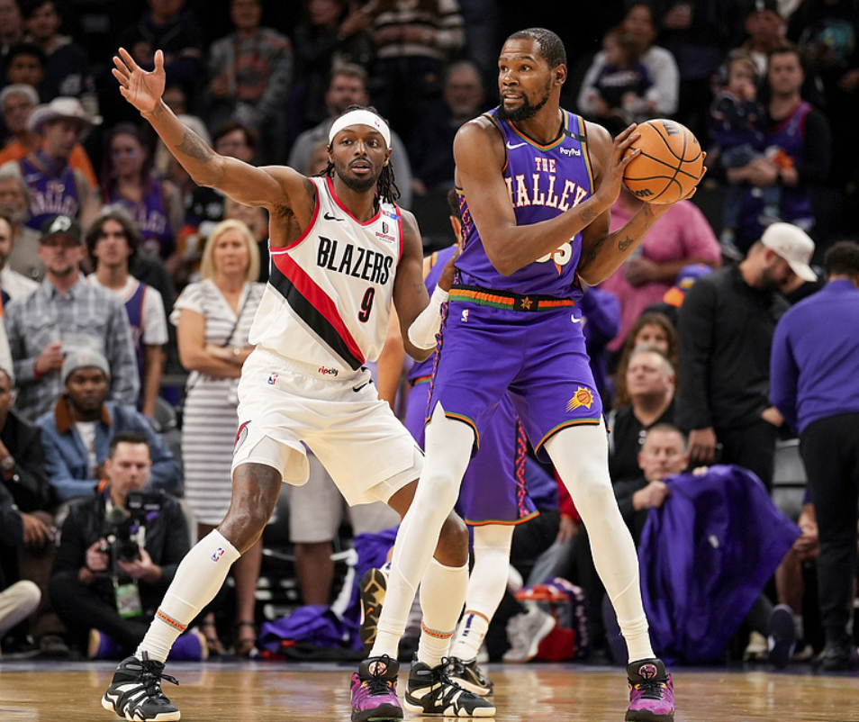 包含杜兰特连续三场比赛得分超过关键助攻，美国队挑战极限！的词条